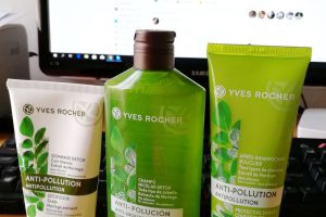 Yves Rocher Hair Detox